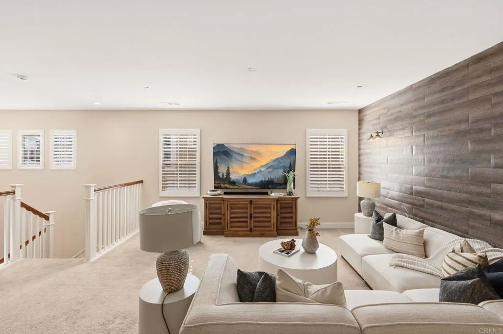 https://cdn.realtyfeed.com/cdn/127/307081703/7928500931d4ad3d3914daee0fa6737f.webp