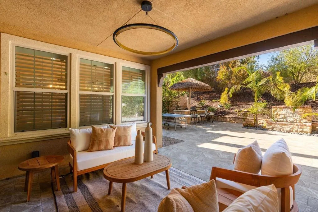 https://cdn.realtyfeed.com/cdn/127/307081703/c415315b8bff8131dc2b2e4e1ee1feea.webp
