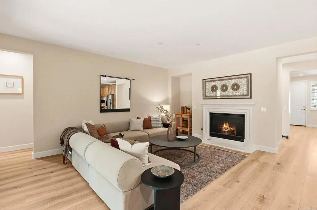 https://cdn.realtyfeed.com/cdn/127/307081703/d5e7e8add71a3eac51821dcc29ff4c04.webp