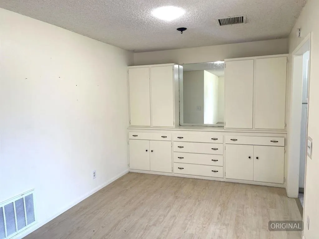 https://cdn.realtyfeed.com/cdn/127/307081784/1af27d294136521aafa0838db1b944dc.webp