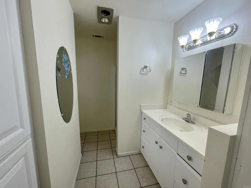 https://cdn.realtyfeed.com/cdn/127/307081784/3d4599a1da806d0ff653e36540319fcc.webp