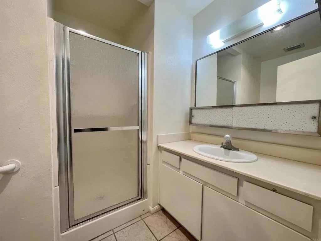 https://cdn.realtyfeed.com/cdn/127/307081784/dc92330514aad1cb75bb2df773264133.webp