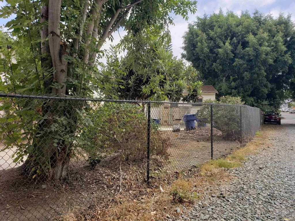 https://cdn.realtyfeed.com/cdn/127/307081863/6f725978c20f11ec978782399cf4c6fb.webp
