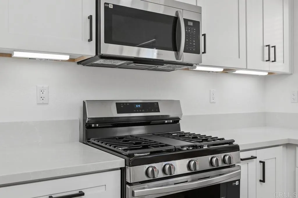 https://cdn.realtyfeed.com/cdn/127/307081887/e4fb7ca832a262370987ef7c75cfc849.webp