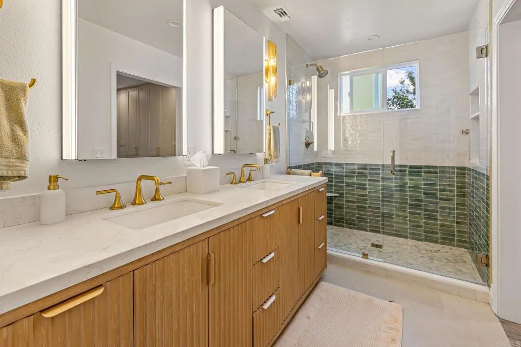https://cdn.realtyfeed.com/cdn/127/307081898/6fadae2aed3df49961cea3943547b385.webp