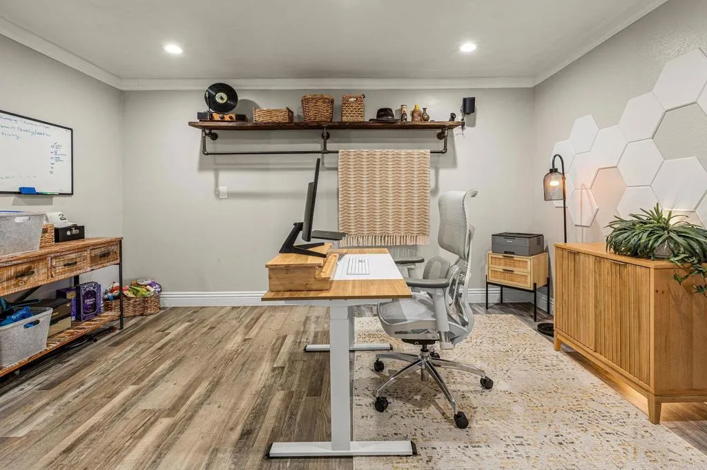 https://cdn.realtyfeed.com/cdn/127/307081898/7f0d5d32221a7bf430f1448f42b8cfdf.webp