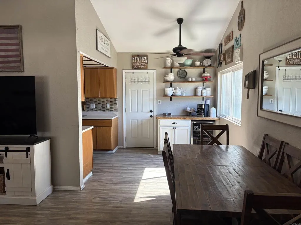 https://cdn.realtyfeed.com/cdn/127/307081906/bcc523f8f5d12022a7ac8ad087f3e443.webp