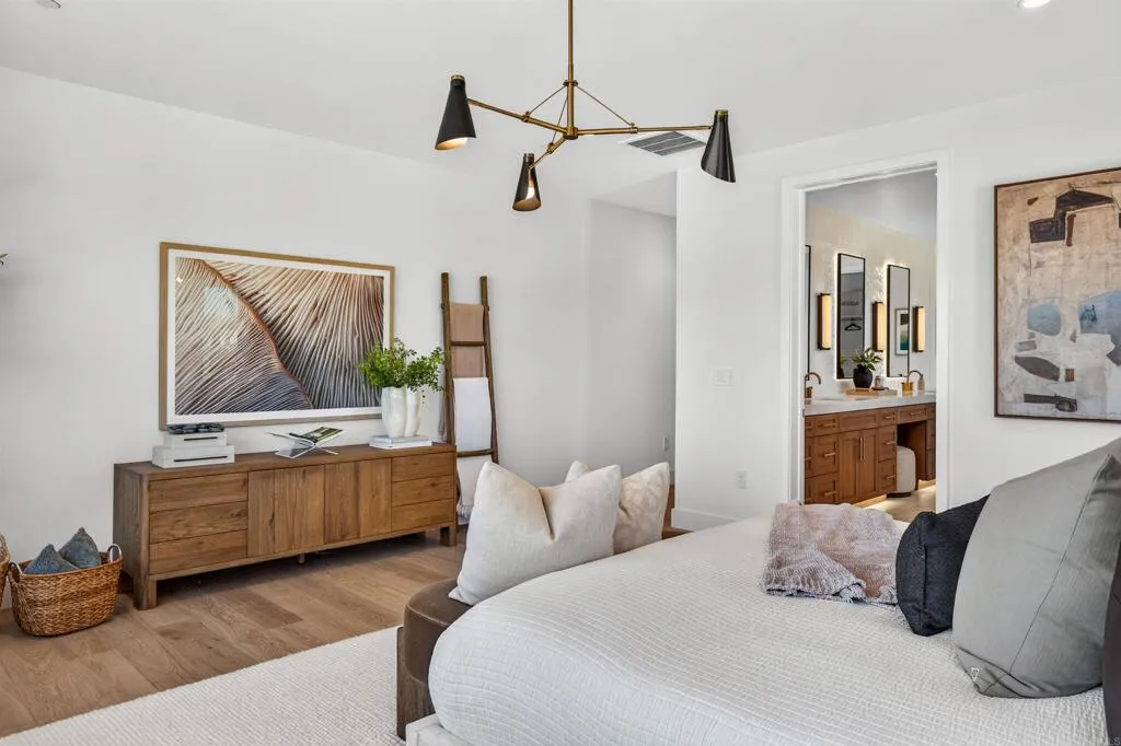 https://cdn.realtyfeed.com/cdn/127/307081932/70aa161fd94c910ea93b223bb827a94a.webp