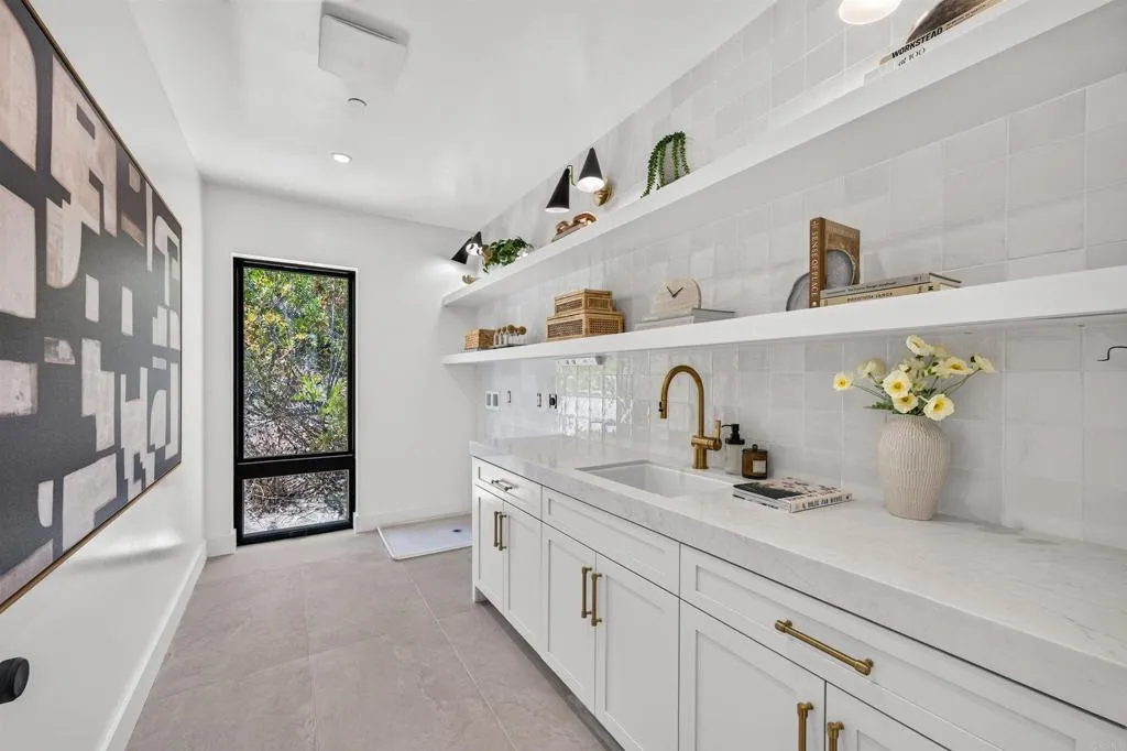 https://cdn.realtyfeed.com/cdn/127/307081932/8fe5225d11f66fde502ba90501658944.webp