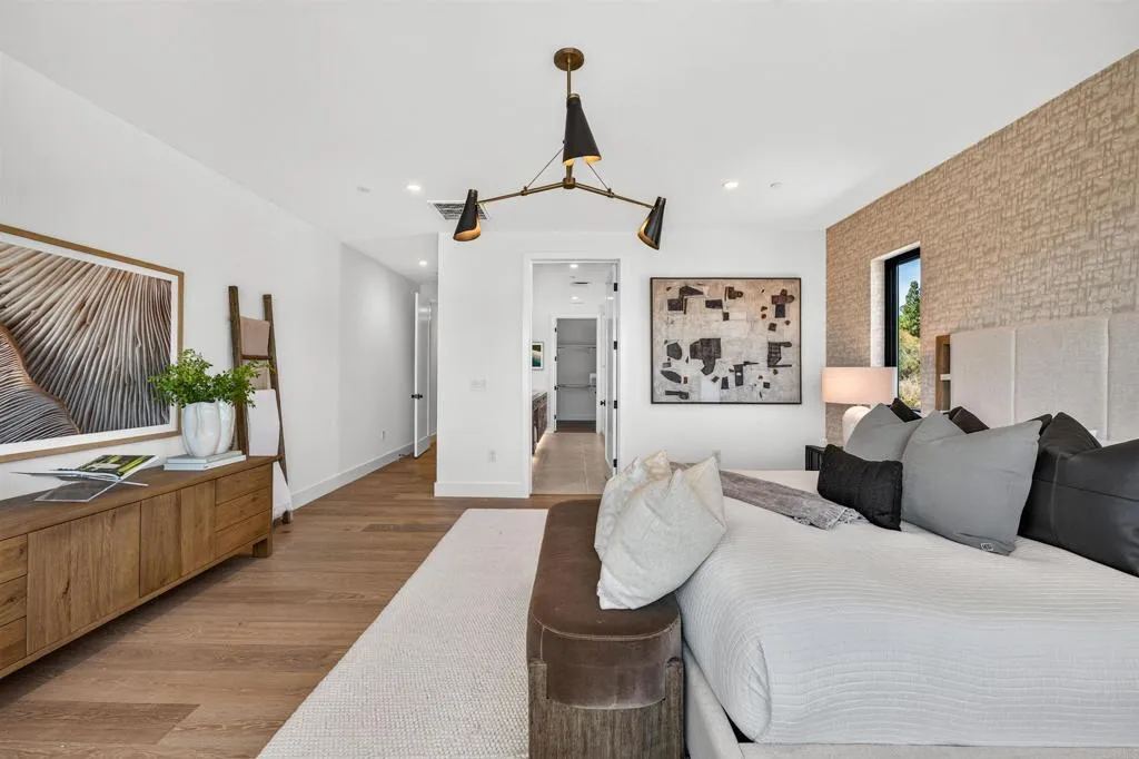 https://cdn.realtyfeed.com/cdn/127/307081932/97e45a6d5fe265ede1abf98d8562a852.webp