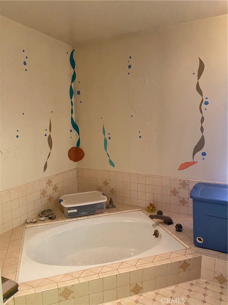 https://cdn.realtyfeed.com/cdn/127/307081967/42c68f9abf5df40e9fe6bedf0d64db19.webp