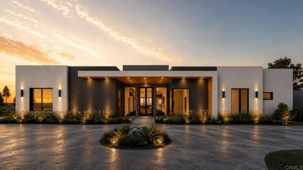 9608 Sunset, La Mesa, CA 91941 - Main photo, La Mesa, CA