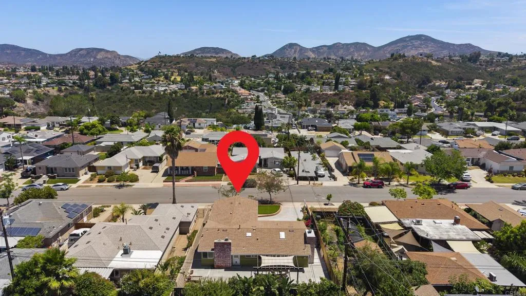 https://cdn.realtyfeed.com/cdn/127/307082036/0ca0a30abfff4de51dc026249c52ccc6.webp