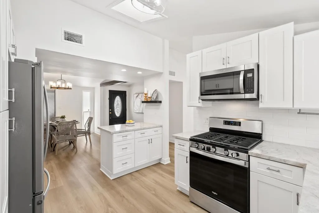 https://cdn.realtyfeed.com/cdn/127/307082036/daf4de9b6d9a1a3456f78d504f431d36.webp