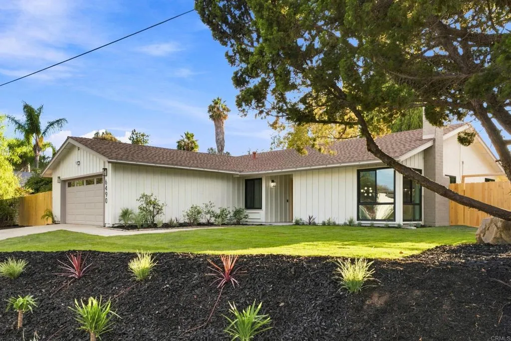 https://cdn.realtyfeed.com/cdn/127/307082082/7a98ff831a38b44a61c225dd93e9f62f.webp