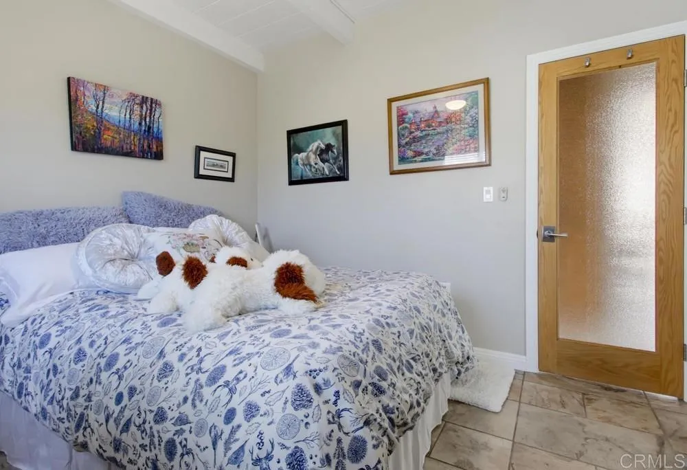 https://cdn.realtyfeed.com/cdn/127/307082132/a4aa0ee2e3be149c7c2e96b3d28e73c3.webp