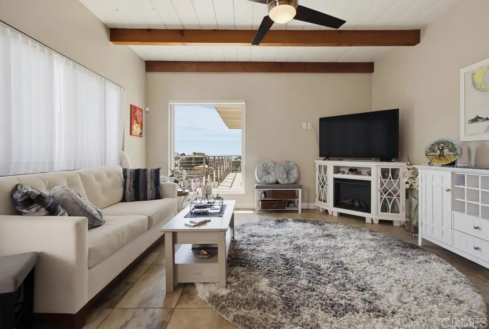 https://cdn.realtyfeed.com/cdn/127/307082132/c5e3fac5061d0755ead42cb76687319b.webp