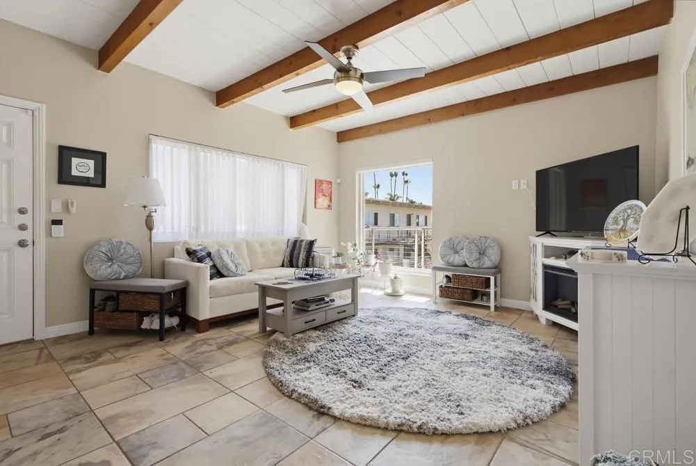 https://cdn.realtyfeed.com/cdn/127/307082132/fa570a2965beec742c968bd05bb15436.webp