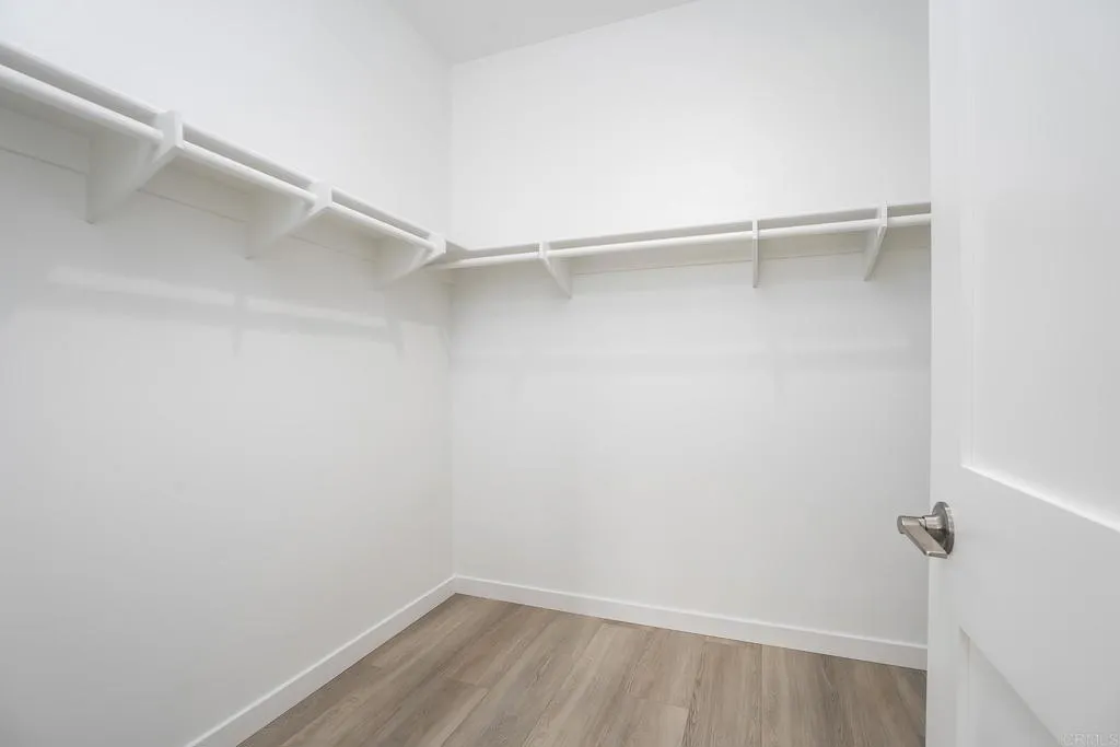 https://cdn.realtyfeed.com/cdn/127/307082179/57c5cec9a1ec378dc9f580a773b3d31f.webp