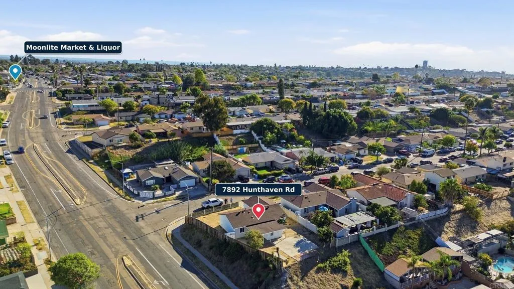 https://cdn.realtyfeed.com/cdn/127/307082204/c4f7d90aebd00ea87e10751876bf906c.webp