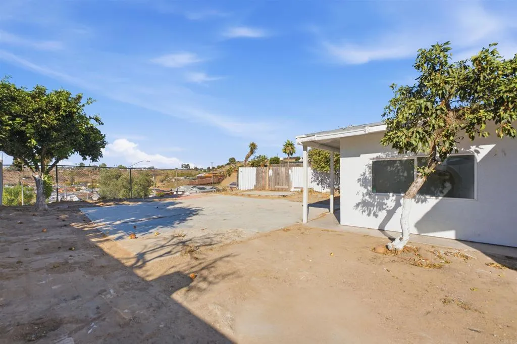 https://cdn.realtyfeed.com/cdn/127/307082204/c5b17496c263939dacd05fde484f1bd1.webp