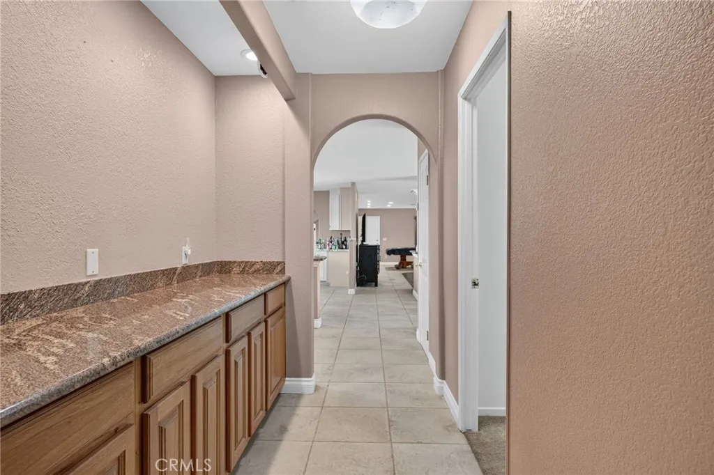 https://cdn.realtyfeed.com/cdn/127/307082540/8a5a79e7f21c4c6a0f16062a9c61231a.webp