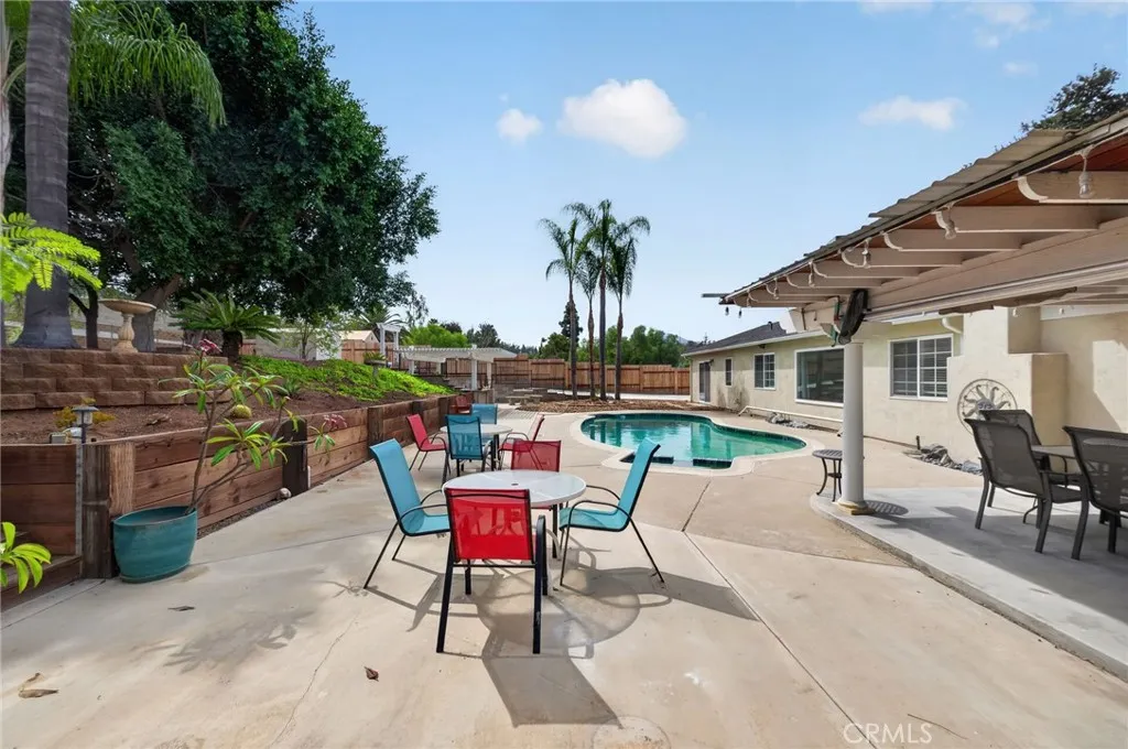 https://cdn.realtyfeed.com/cdn/127/307082540/9fa6a3eec284063851cafb8f78d3ea9b.webp