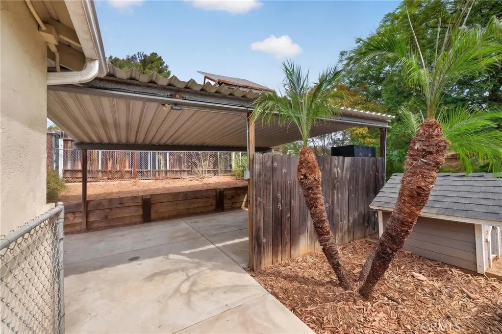 https://cdn.realtyfeed.com/cdn/127/307082540/bf841083591e6cc6ec30149a32615d26.webp
