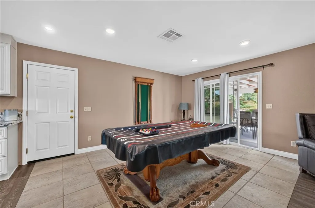 https://cdn.realtyfeed.com/cdn/127/307082540/d7d13800281d2351a7bbe89c8ea16c5a.webp