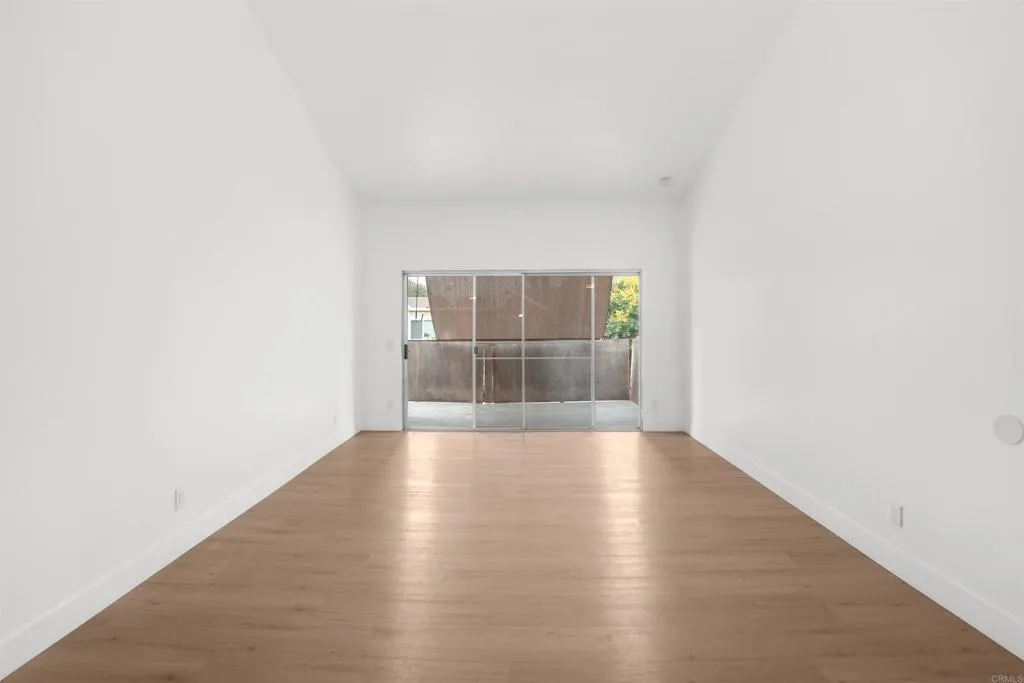 https://cdn.realtyfeed.com/cdn/127/307082571/0921a97f3c16a4819e58db3d192faf92.webp