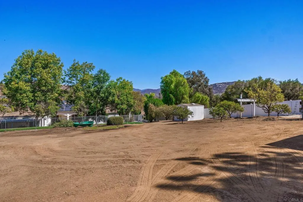 https://cdn.realtyfeed.com/cdn/127/307082574/204f2afe42d0b5dcb55d639200d59c1b.webp