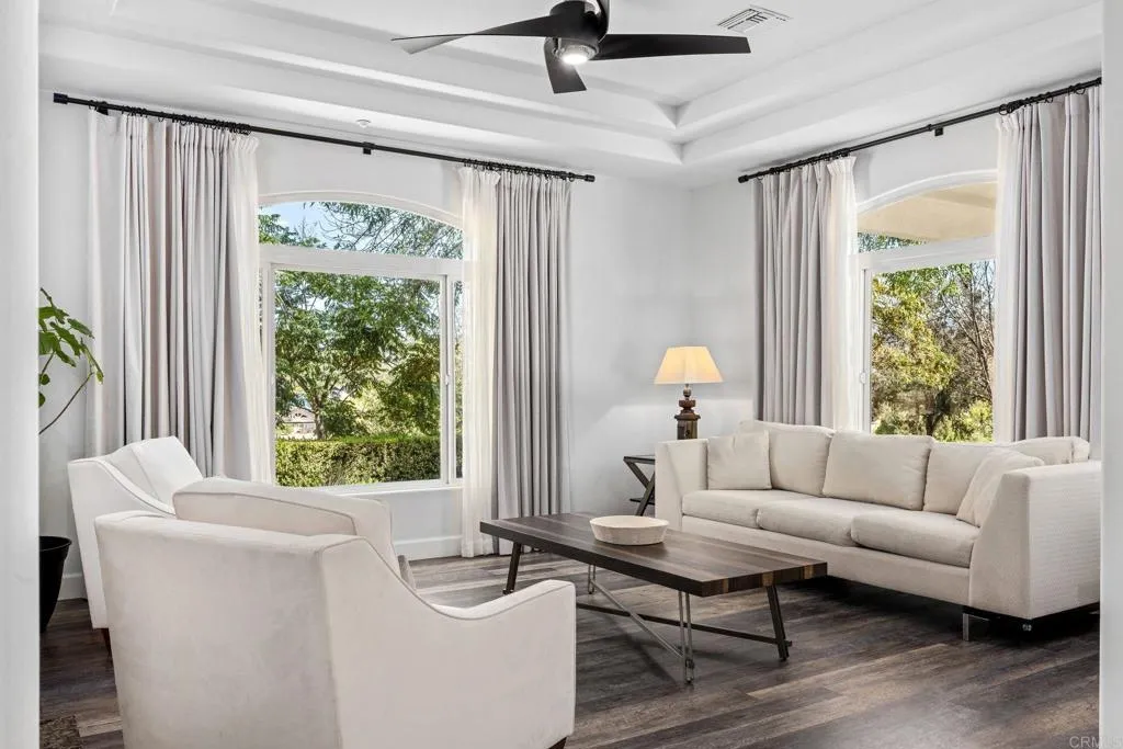 https://cdn.realtyfeed.com/cdn/127/307082574/335361f685213b92bf9ec3542236f15c.webp