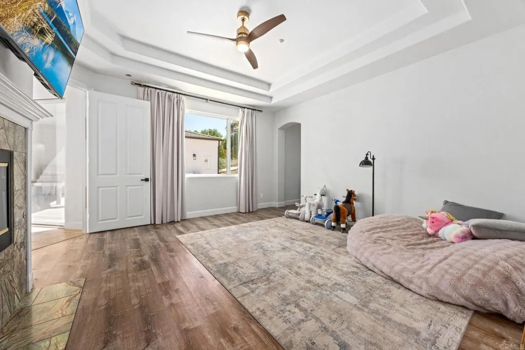 https://cdn.realtyfeed.com/cdn/127/307082574/b1795d88bd816bf5b881292a2e46812c.webp