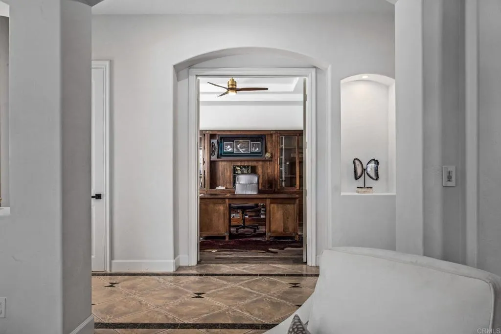 https://cdn.realtyfeed.com/cdn/127/307082574/b9f577cf3a0adbcbc51db58b7f99cb90.webp