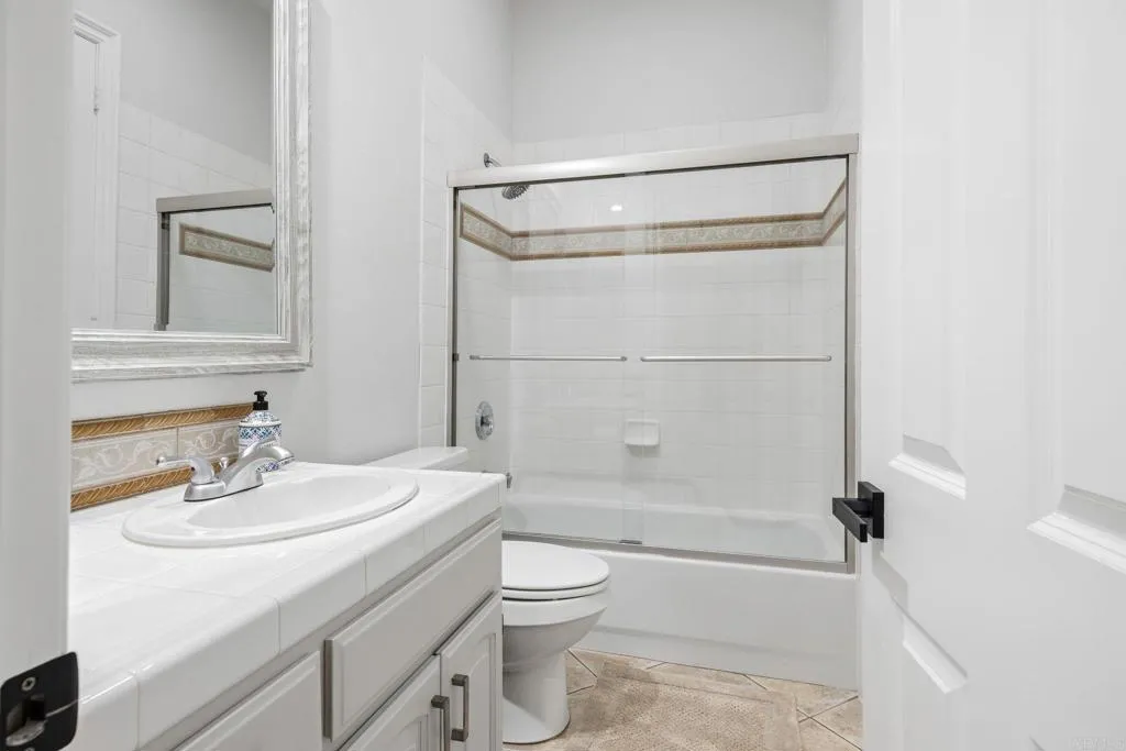 https://cdn.realtyfeed.com/cdn/127/307082574/d49cb2ae1c6a614bd216bb61fdaeb158.webp