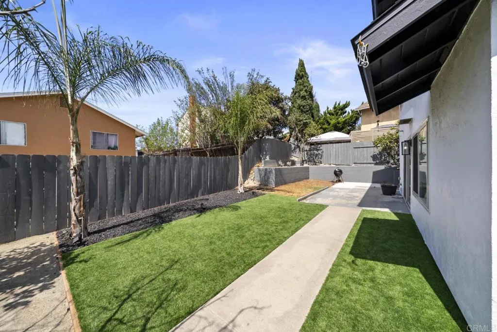 https://cdn.realtyfeed.com/cdn/127/307082590/008f9538c3067e02c3a498af23434eba.webp