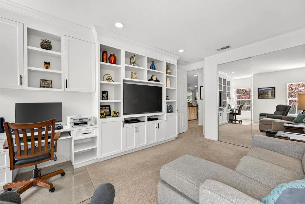 2538 Navarra Drive Unit C, Carlsbad, CA 92009 - Photo 4 of 50, Carlsbad, CA