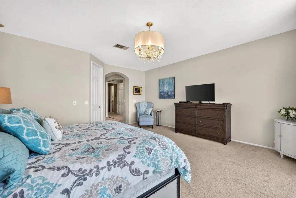 https://cdn.realtyfeed.com/cdn/127/307082652/c0a1bf8e7745cdc3a63b637b2d7c6c56.webp
