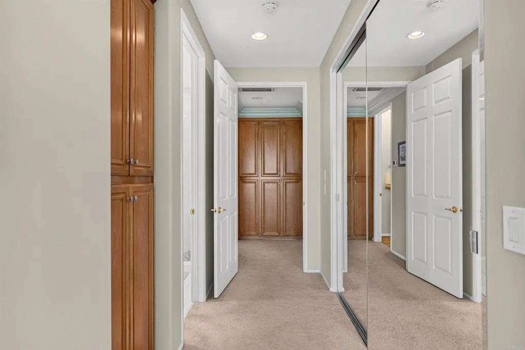 https://cdn.realtyfeed.com/cdn/127/307082652/c8fff2a72c1c8b5e73fffcfbc349249a.webp