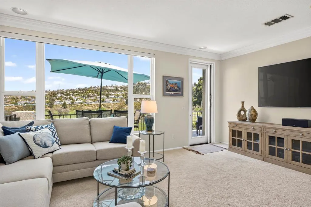 2538 Navarra Drive Unit C, Carlsbad, CA 92009 - Photo 3 of 50, Carlsbad, CA
