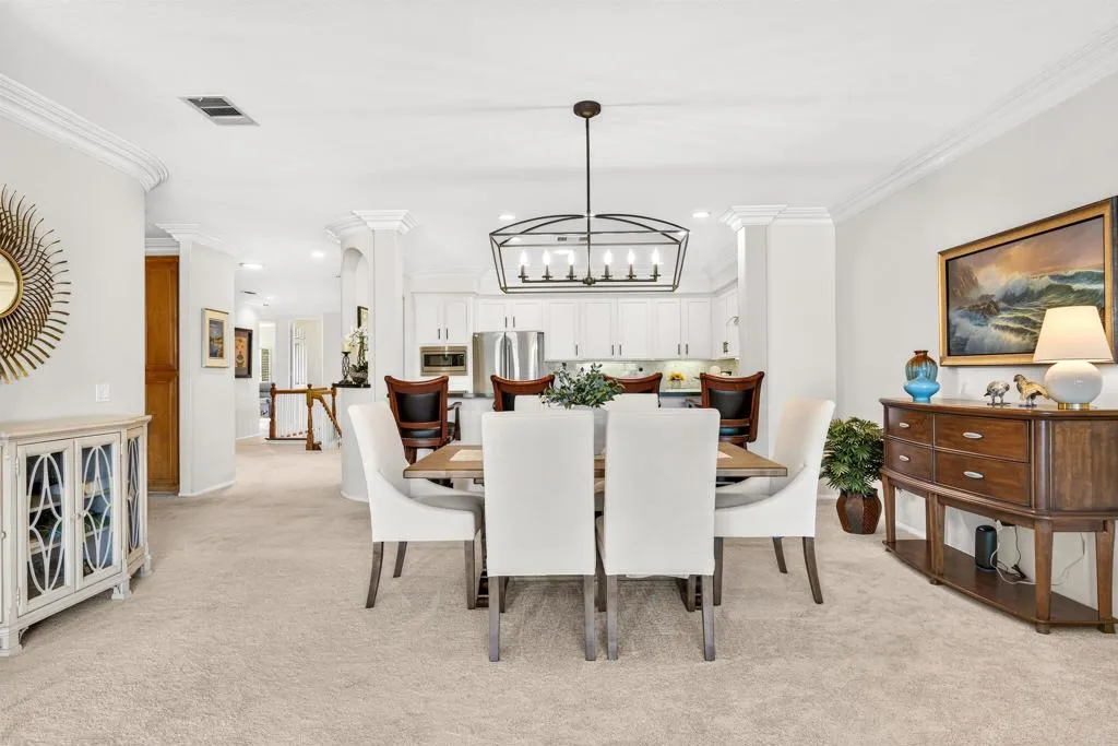 https://cdn.realtyfeed.com/cdn/127/307082652/f92bfee90014da602f464d63517887ab.webp