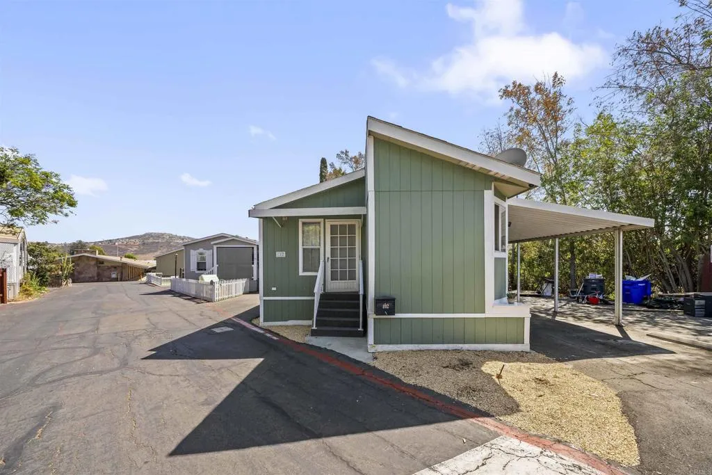 9902 Jamacha Unit 102, Spring Valley, CA 91977 - Main photo, Spring Valley, CA