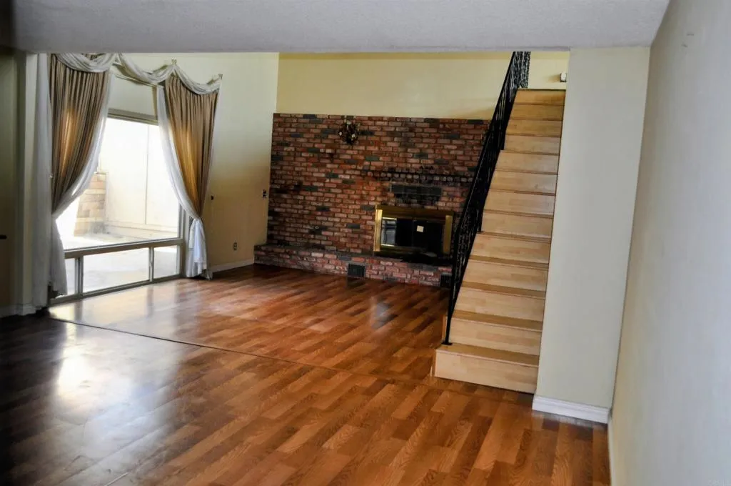 https://cdn.realtyfeed.com/cdn/127/307082793/c5751f2e1154d884d9a7b3c99e97bfe2.webp