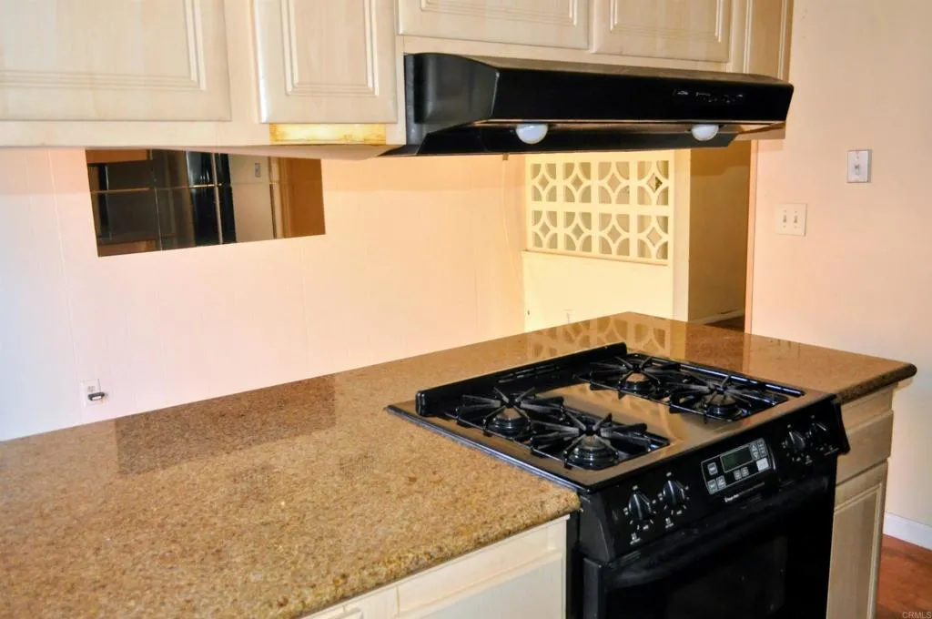 https://cdn.realtyfeed.com/cdn/127/307082793/ff29984f50ad760e57d37ea728de2500.webp