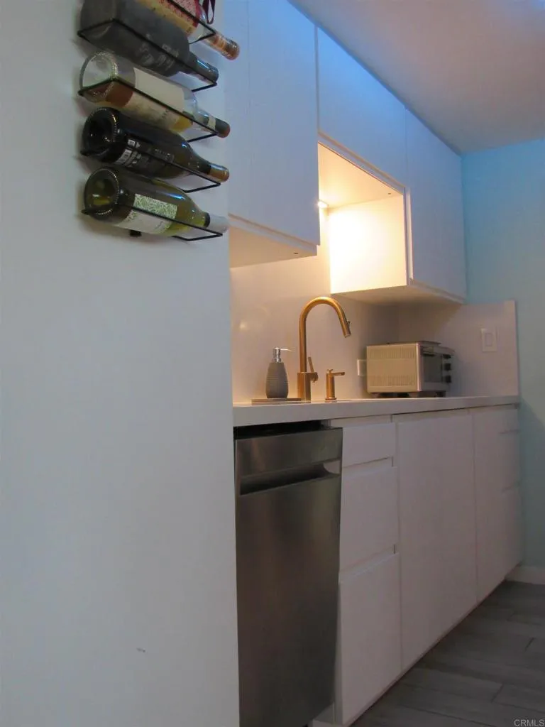 https://cdn.realtyfeed.com/cdn/127/307082811/e02746baea39a86ab859ad65d7186321.webp