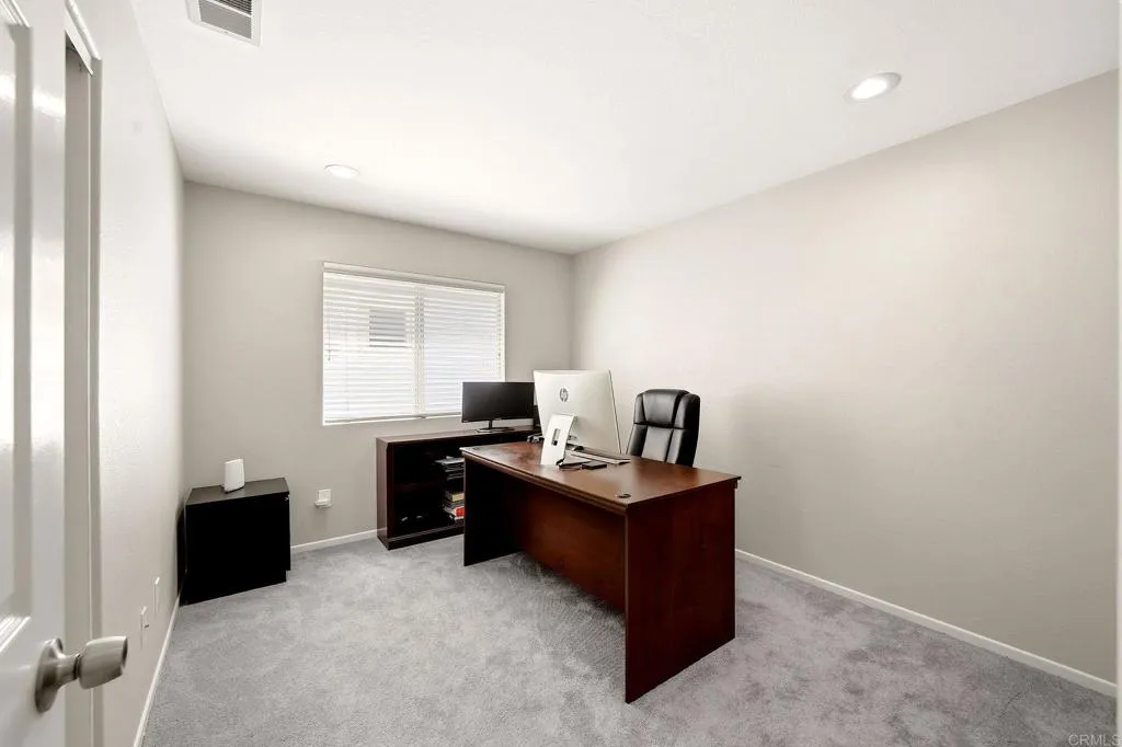 https://cdn.realtyfeed.com/cdn/127/307082818/270ffcffe86039ad8e0df1a222e1014d.webp