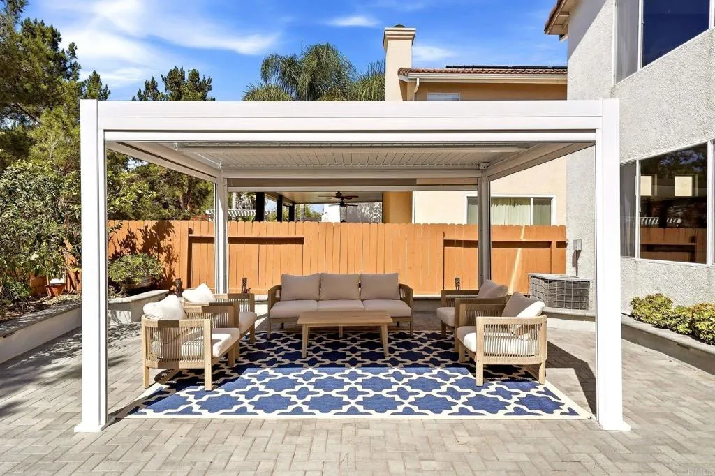 https://cdn.realtyfeed.com/cdn/127/307082818/343cf214aa11ebb44c09630c8341bc65.webp