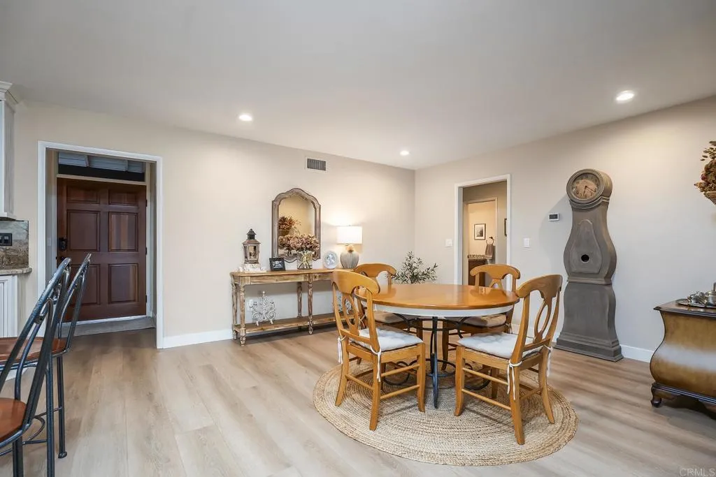 https://cdn.realtyfeed.com/cdn/127/307082921/bbf581faaea02f8824339b31c7513b32.webp