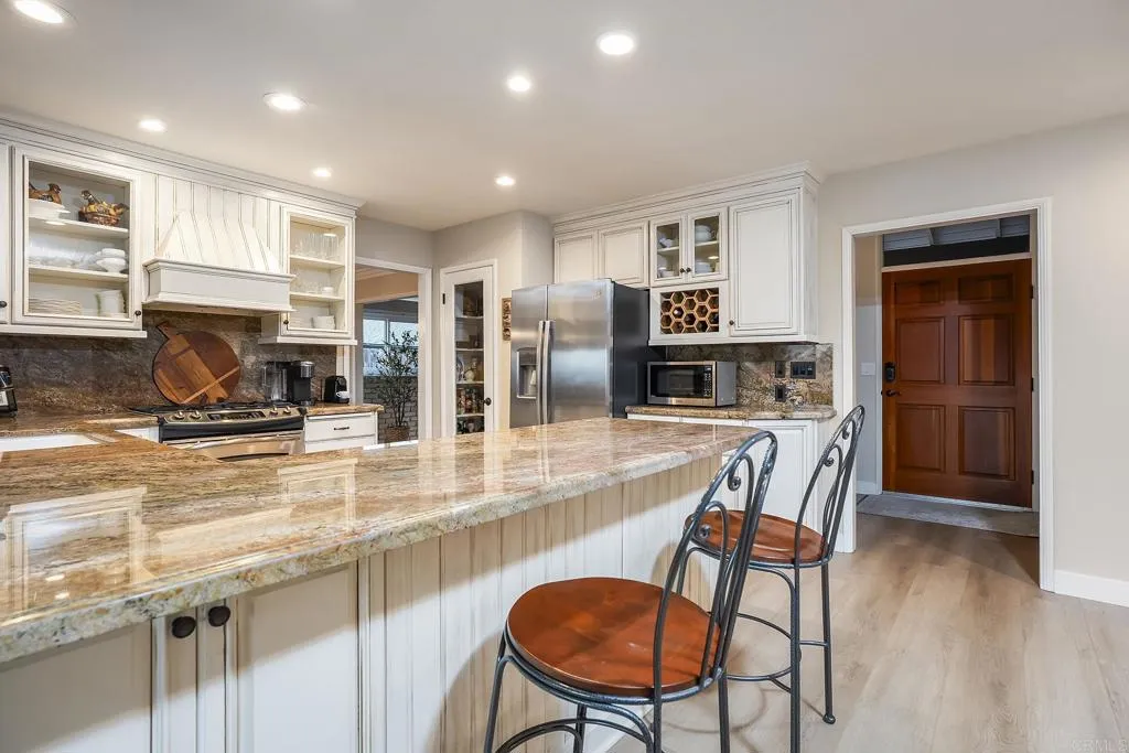 https://cdn.realtyfeed.com/cdn/127/307082921/d57d90b6be2d4a50f9c0b7252781fd59.webp