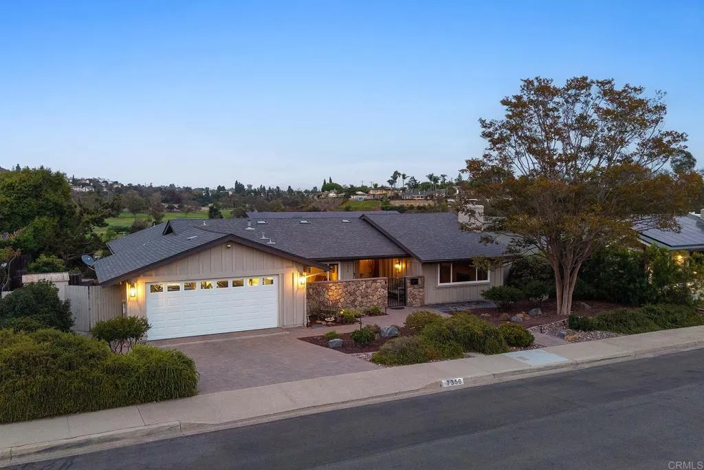 https://cdn.realtyfeed.com/cdn/127/307082921/de8506d986f6c8827114518ac8c07e8d.webp